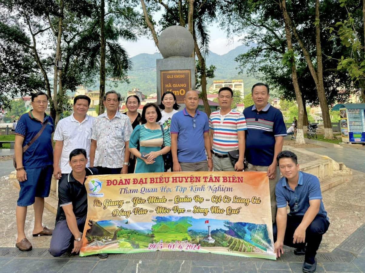 TOUR TÂY BẮC - HÀ GIANG - CAO BẰNG (5N4Đ)