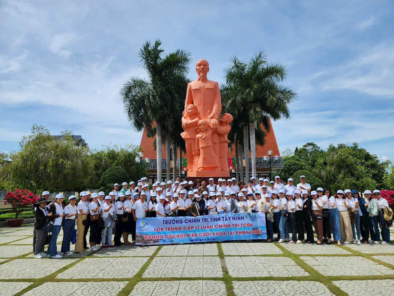 TOUR PHAN THIẾT (2N1Đ) 