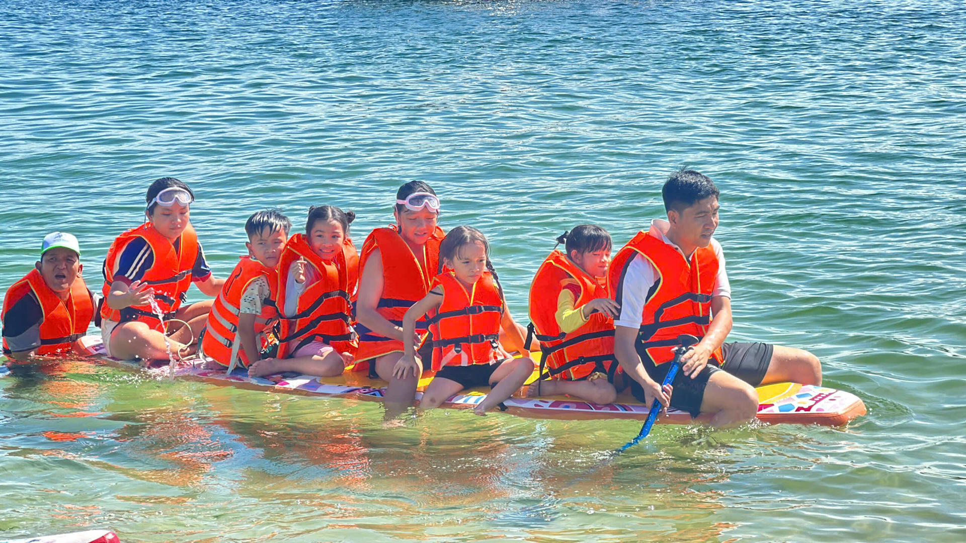 TOUR VỊNH VĨNH HY - ĐẢO BÌNH HƯNG (2N2Đ)